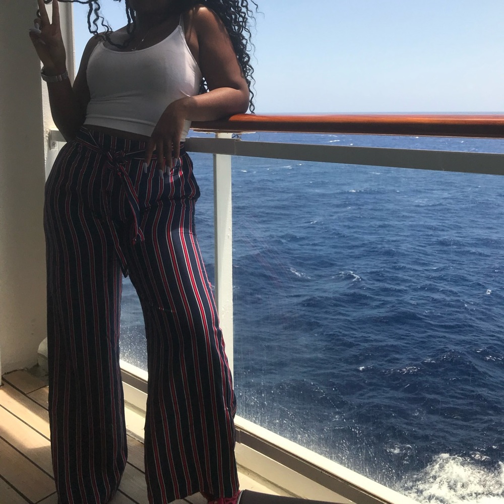 Wide leg pants